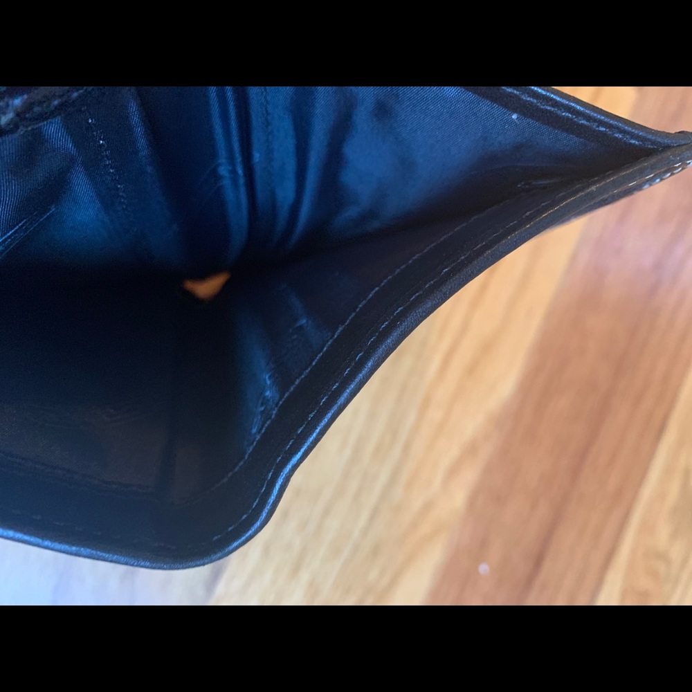 Coach Wallet - Picture 6 of 6